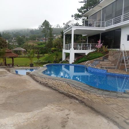 Villa Kaca 88 Cianjur Ngoại thất bức ảnh
