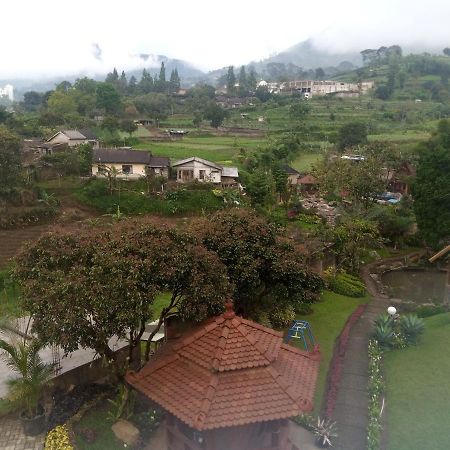 Villa Kaca 88 Cianjur Ngoại thất bức ảnh