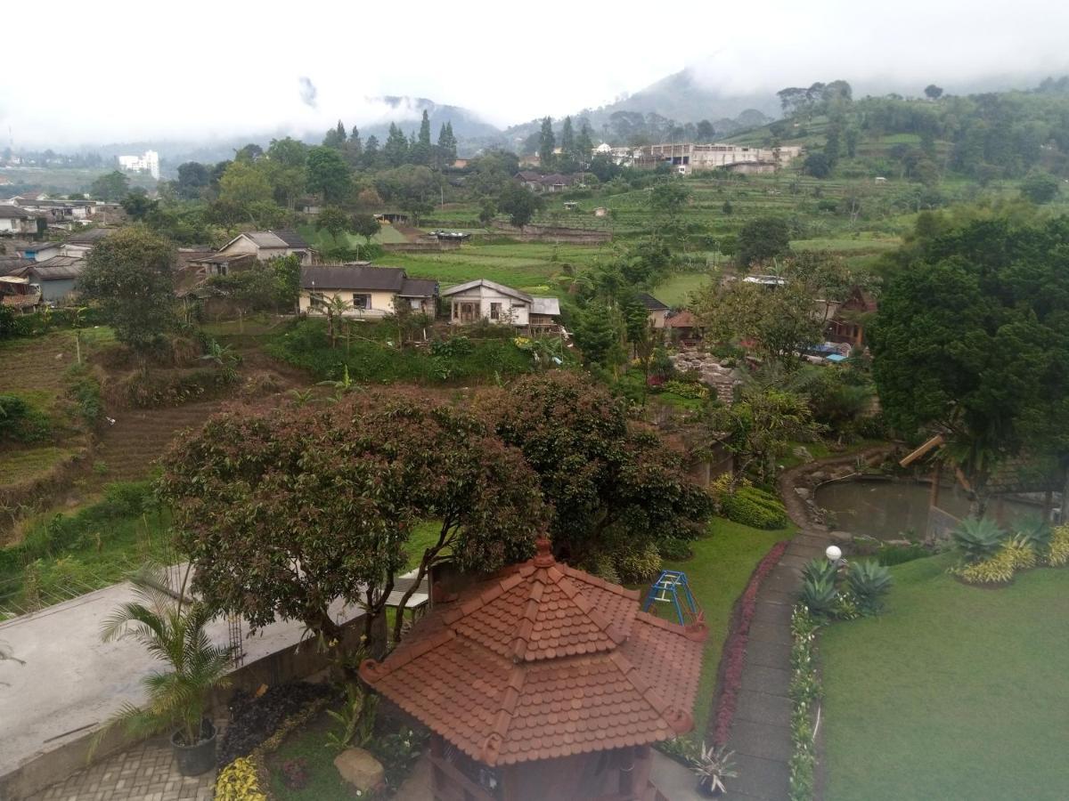 Villa Kaca 88 Cianjur Ngoại thất bức ảnh