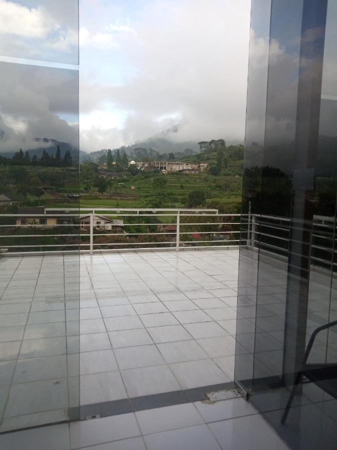 Villa Kaca 88 Cianjur Ngoại thất bức ảnh