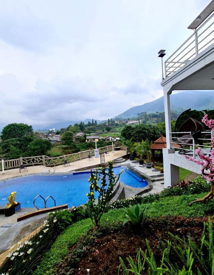 Villa Kaca 88 Cianjur Ngoại thất bức ảnh